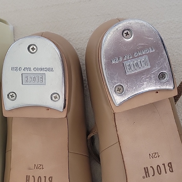 Leather Tap shoes - Picture 2 of 5